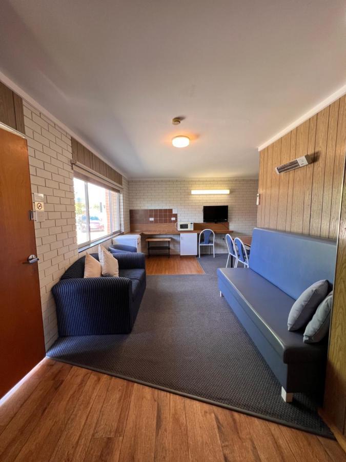 Sturt Motel Balranald Kültér fotó